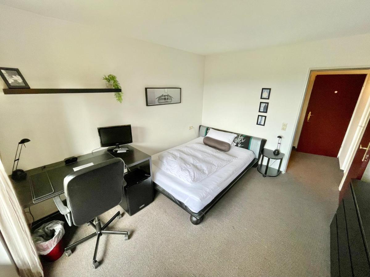 Hotel Pension Linz ビュール エクステリア 写真